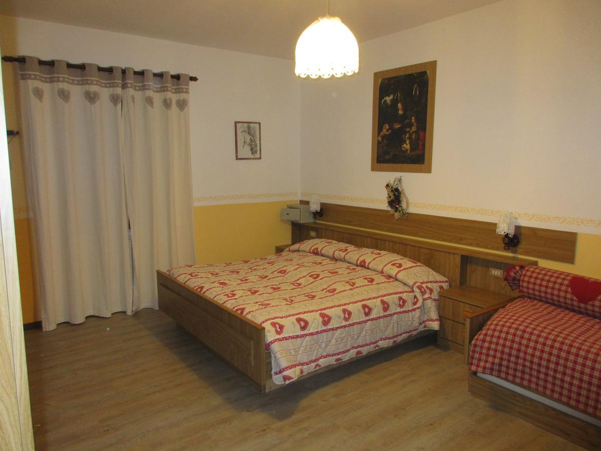 Garni Defrancesco Ξενοδοχείο Campitello di Fassa Εξωτερικό φωτογραφία